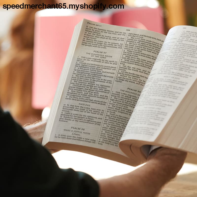 KJV Holy Bible Larger Print Paperback Comfort Print: King