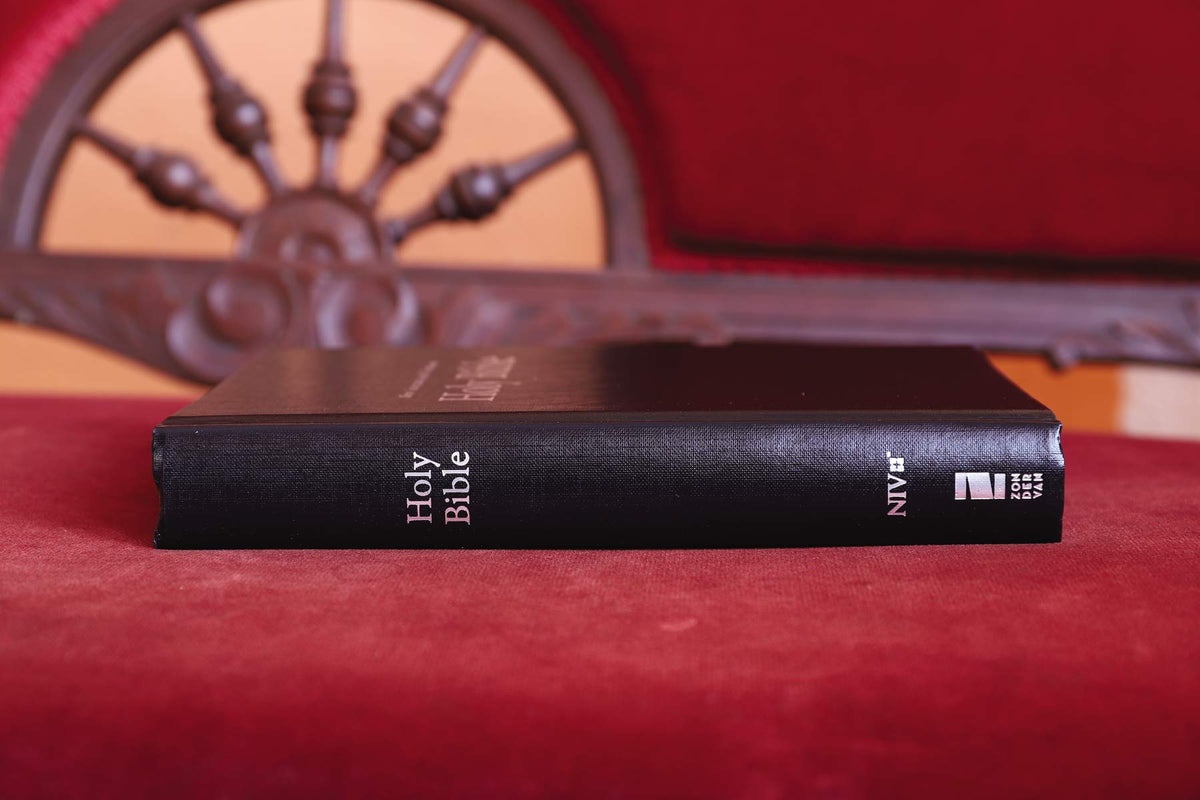 NIV, Value Pew and Worship Bible, Hardcover, Black - The Hungry Bookworm & Speedmerchant65